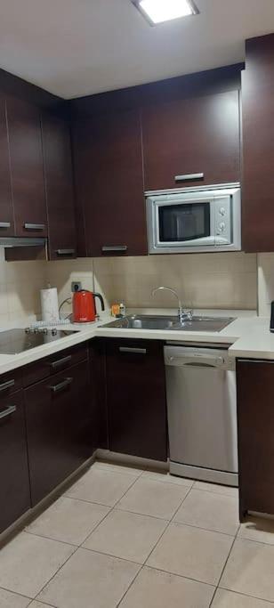 Elegante Alojamiento Con Piscina A 200 M Del Mar. Apartment Benalmadena Bagian luar foto