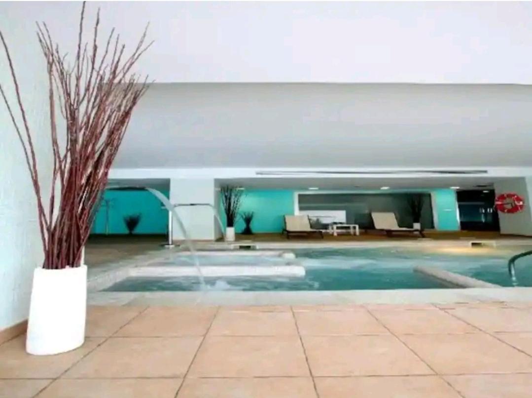Elegante Alojamiento Con Piscina A 200 M Del Mar. Apartment Benalmadena Bagian luar foto