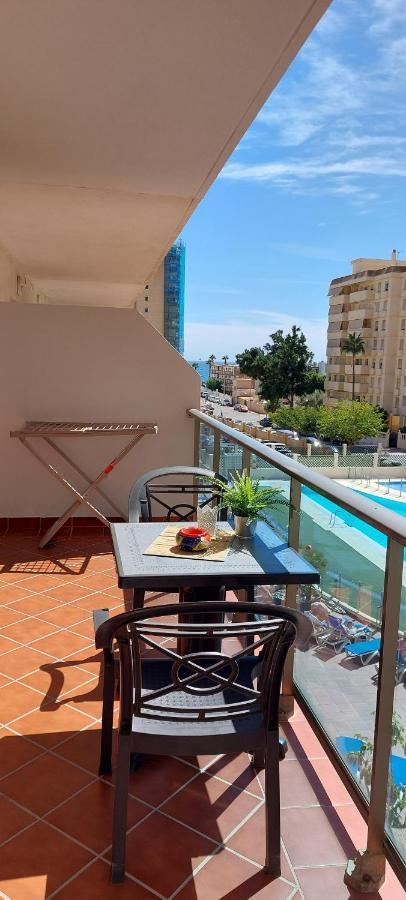 Elegante Alojamiento Con Piscina A 200 M Del Mar. Apartment Benalmadena Bagian luar foto